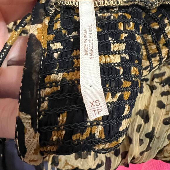 Free People Women’s Leopard Print Blouse size XS - Picture 11 of 12